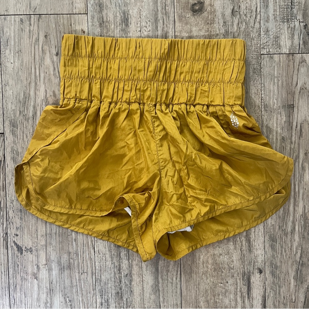 Women's Free People The Way Home Mustard High-Waisted Elastic Shorts Size: Small